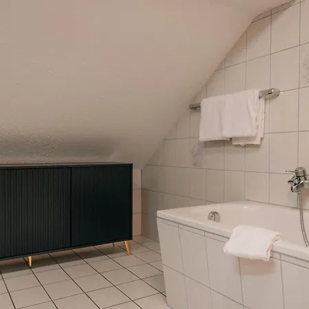 Kronberg - Adults Only - Inkl Soft- Und Heissgetraenkeflat Hotel