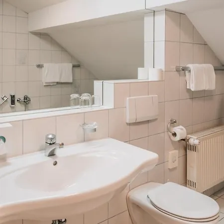 Kronberg - Adults Only - Inkl Soft- Und Heissgetraenkeflat Hotel